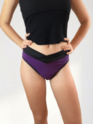 Culotte mesntruelle flux abondant couleur violette